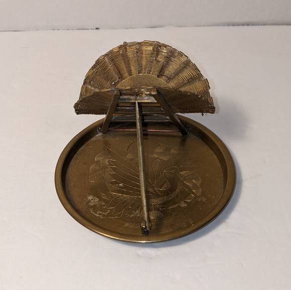 Antique Brass Folding Cigarette - Ash Tray - Business Card Holder - Picture 4 of 6